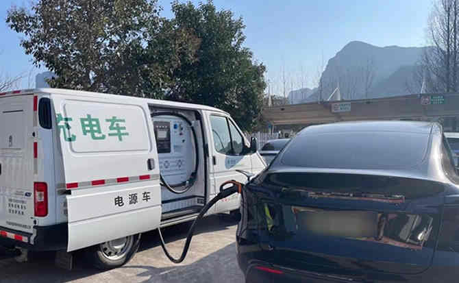 青县汽车搭电